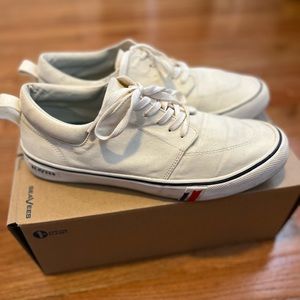 SeaVees Men’s Coastal Cruiser, White